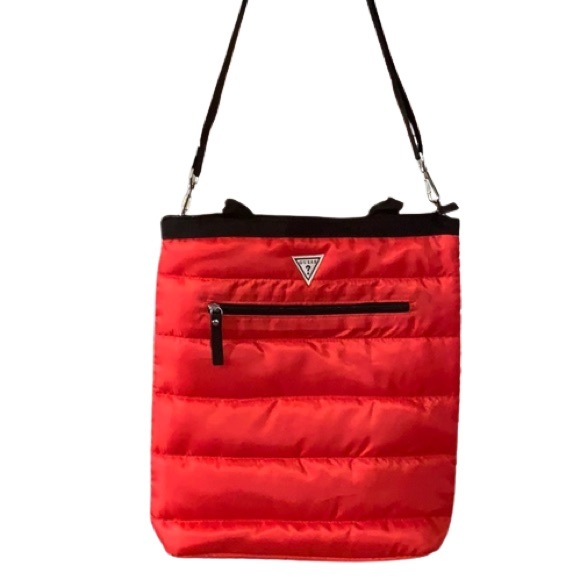 GUESS WOMEN'S RED QUILTED TOTE BAG AND LAPTOP SLEEVE COMBO - Picture 5 of 5